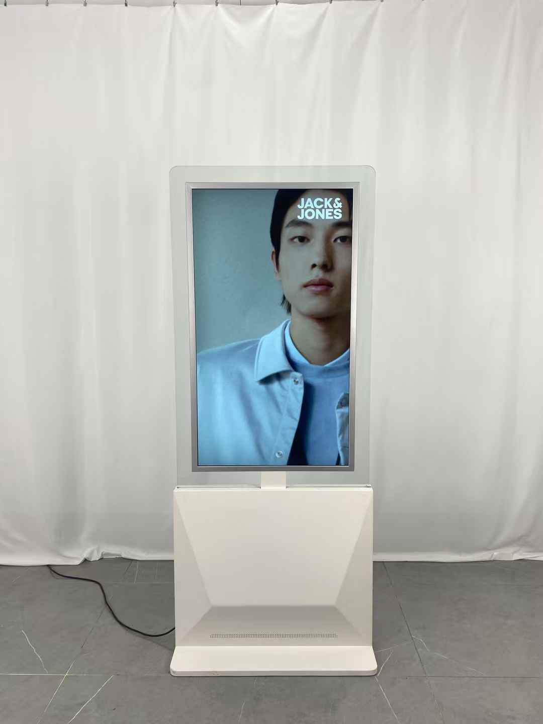 ດ້ານຂ້າງຄຽງ 32/43/55/55/65/65/65/65/3 ຂອງ LCD LCD TOWNPARENT STCK STCD