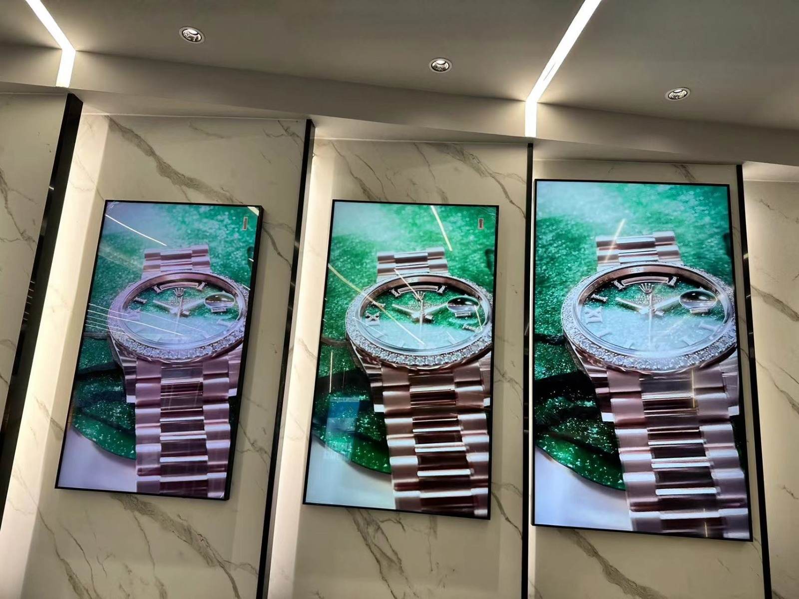 4k ຂະຫນາດ 4k bezel BEZEL WALL HITE ທີ່ຕິດພັນດິຈິຕອນ 1000NITS